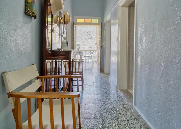 Σπίτι διακοπών Waterfront House Pedi Σύμη
