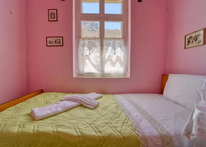 Waterfront House Pedi بيت للعطل *